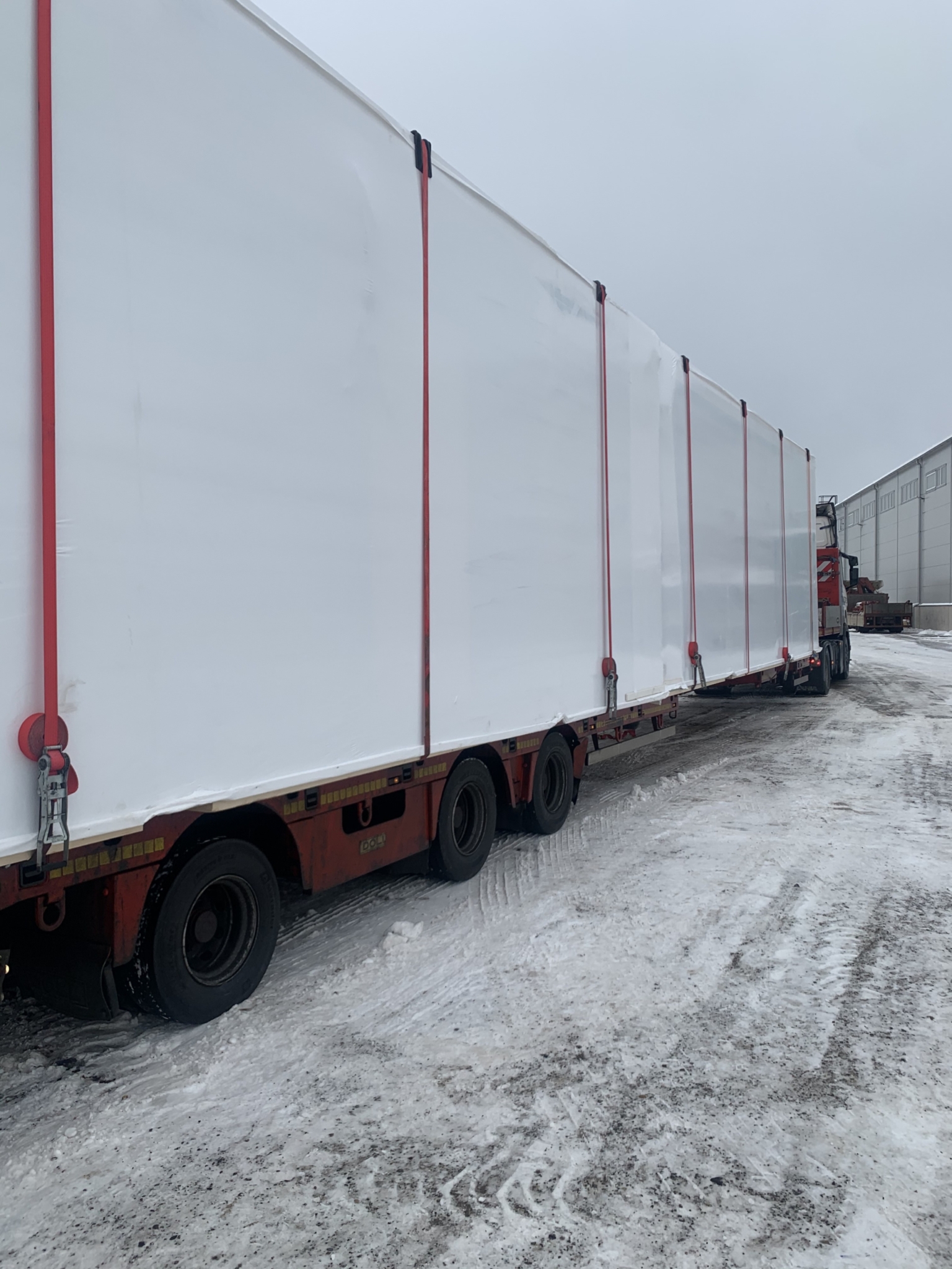 V r Fabrik Husverket